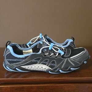 Body Glove Active Water Shoes with Elastic Toggle Size 8
